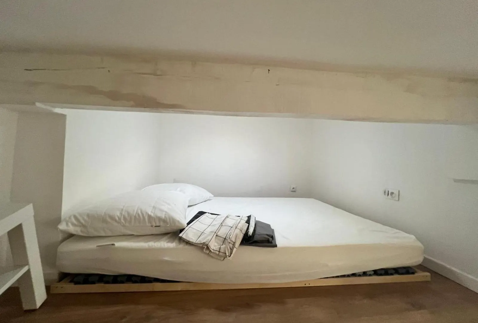 Studio Mezzanine Centre-Ville #12 Toulon Apartamento
