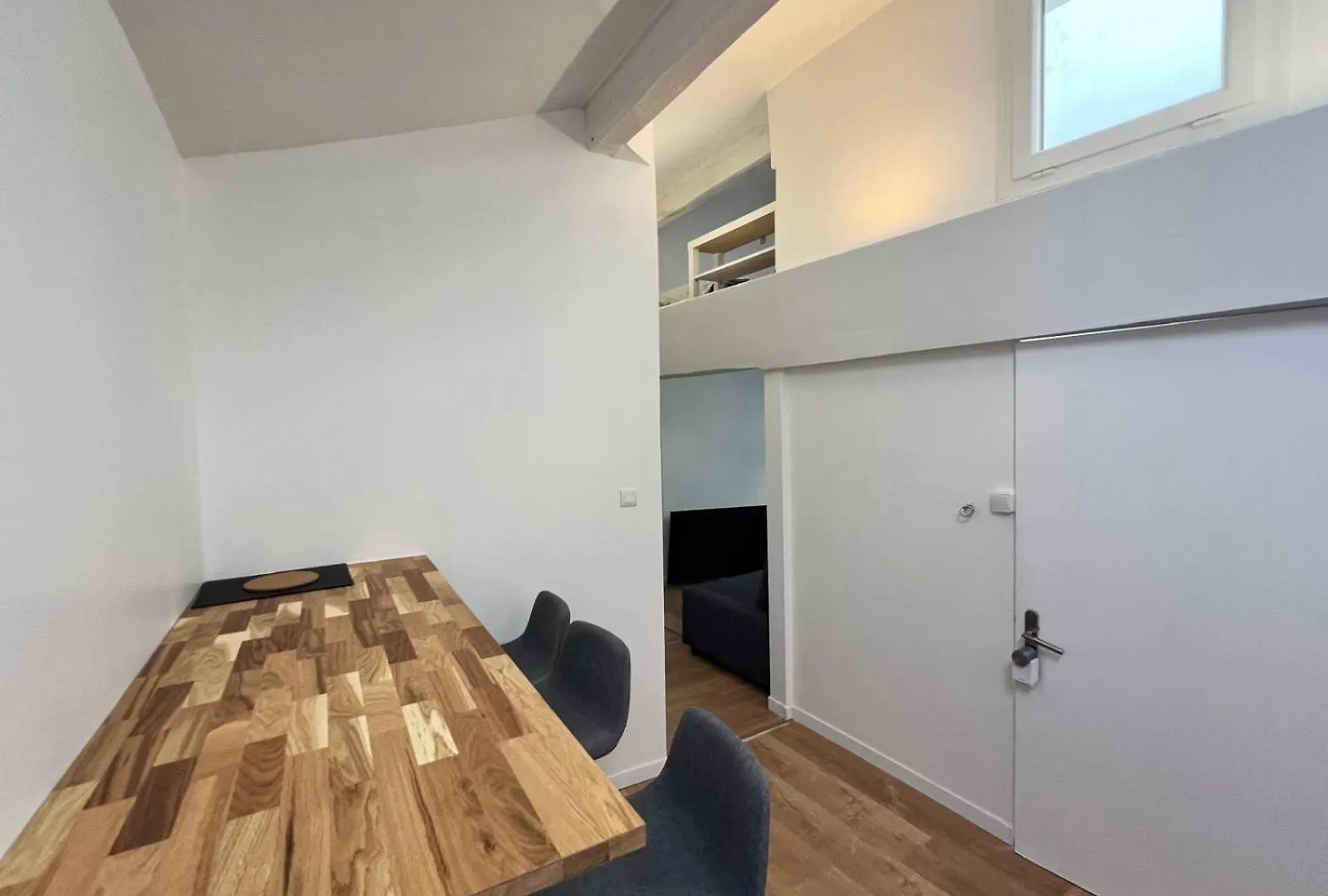 Studio Mezzanine Centre-Ville #12 Toulon Apartamento